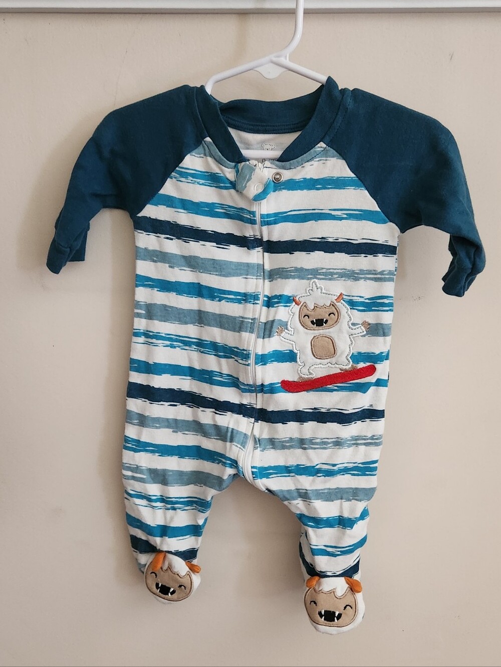 🎉 0-3m: Monster Footie Pjs